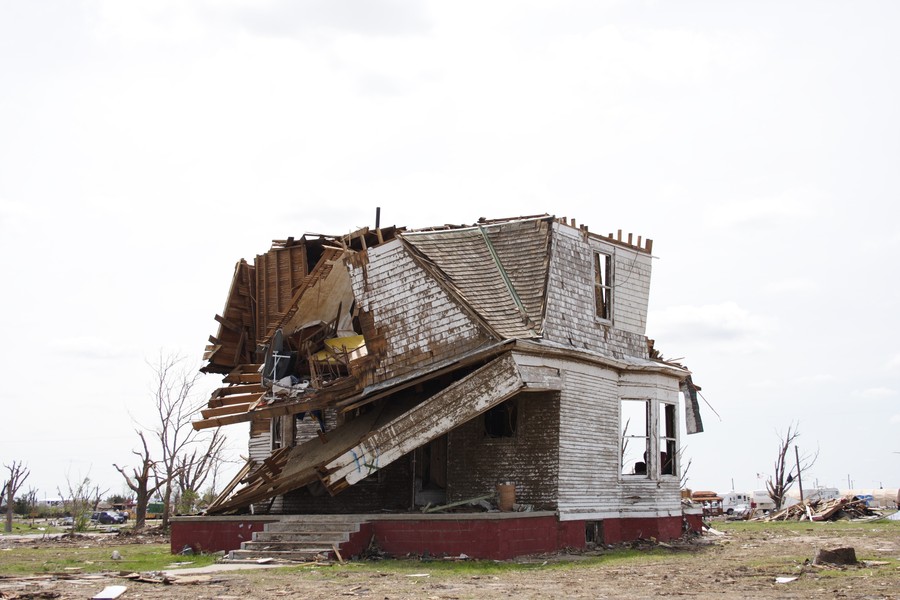 disasters storm_damage : Greensburg, Kansas, USA   25 May 2007