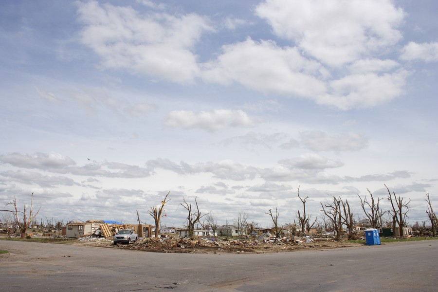 disasters storm_damage : Greensburg, Kansas, USA   25 May 2007