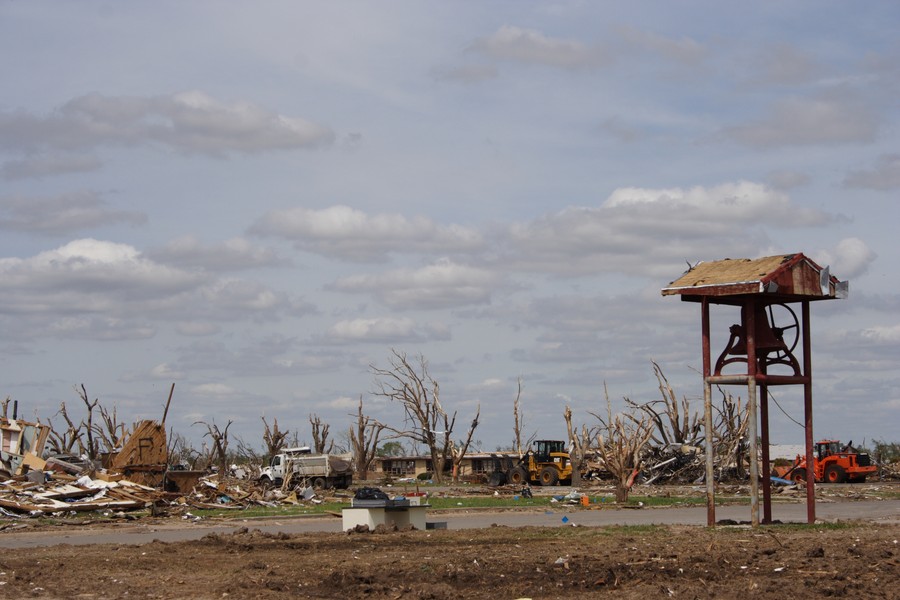 disasters storm_damage : Greensburg, Kansas, USA   25 May 2007