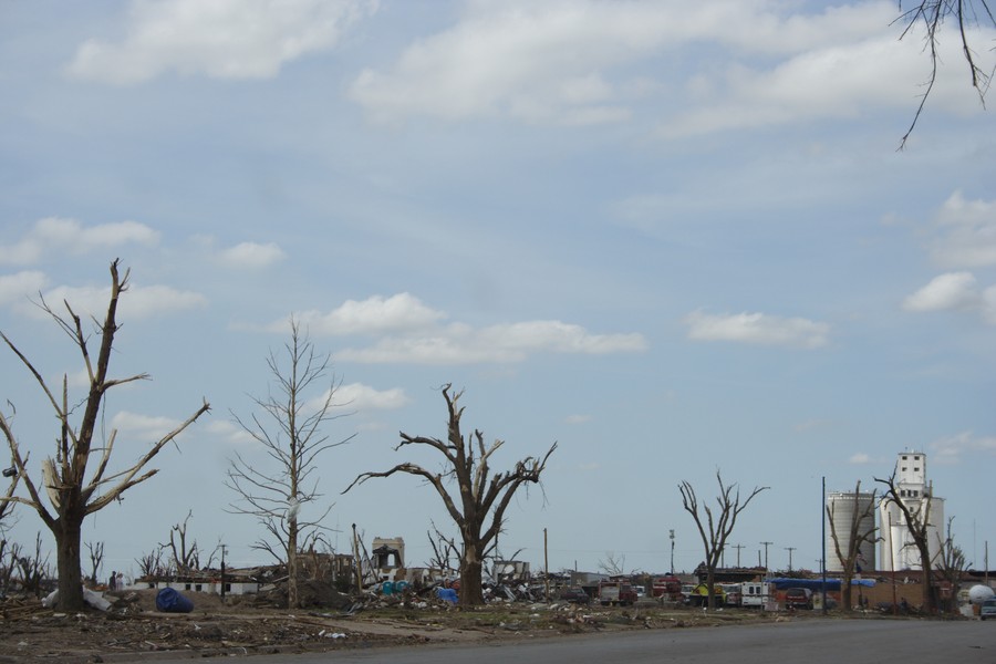 disasters storm_damage : Greensburg, Kansas, USA   25 May 2007