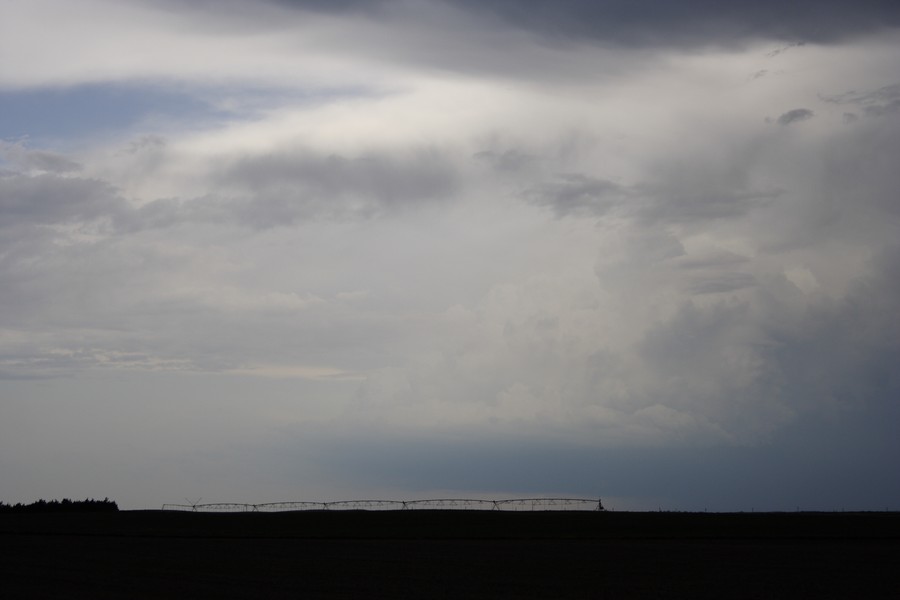 updraft thunderstorm_updrafts : N of Benkelman, USA   27 May 2007