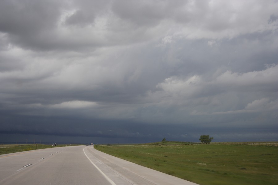 shelfcloud shelf_cloud : E of Limon, Colorado, USA   29 May 2007