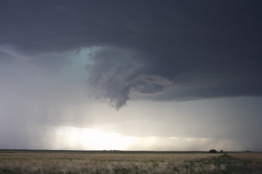 cumulonimbus supercell_thunderstorm : ESE of Campo, Colorado, USA   31 May 2007