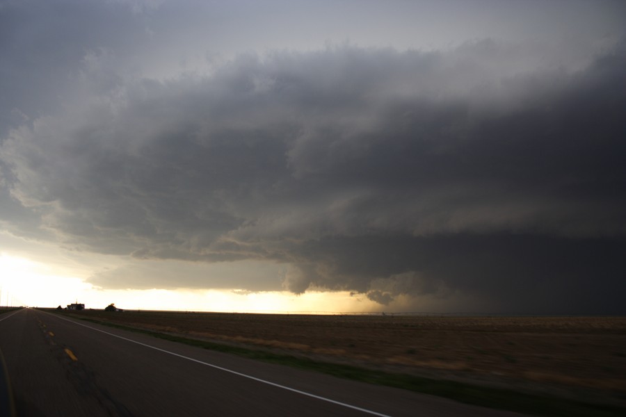 shelfcloud shelf_cloud : E of Keyes, Oklahoma, USA   31 May 2007