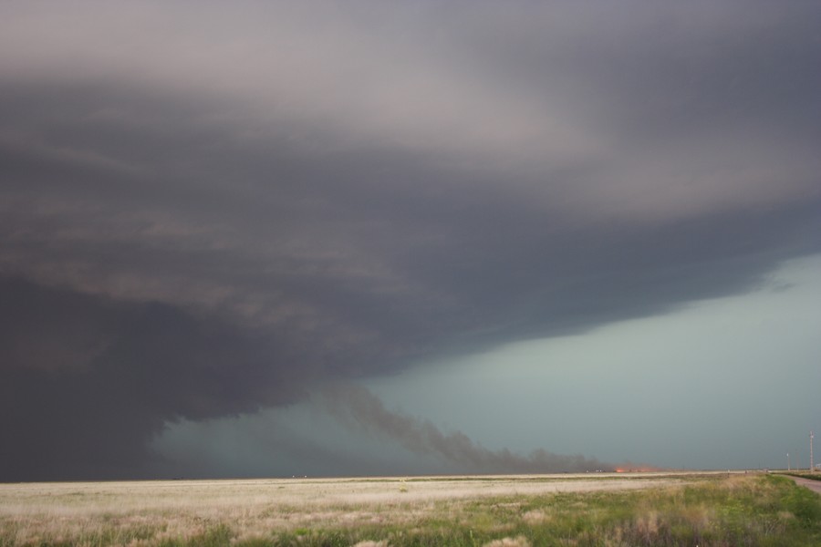 shelfcloud shelf_cloud : E of Keyes, Oklahoma, USA   31 May 2007