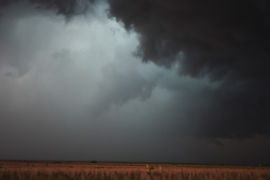 wallcloud thunderstorm_wall_cloud : W of Guyman, Oklahoma, USA   31 May 2007