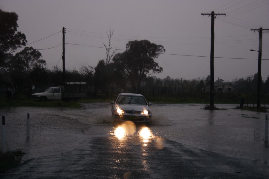 flashflooding flood_pictures : Riverstone, NSW   9 June 2007