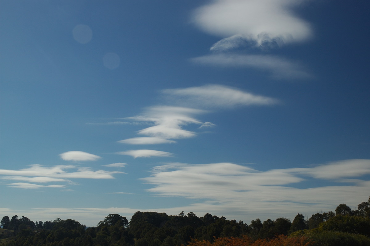 stratocumulus lenticularis : McLeans Ridges, NSW   20 July 2007