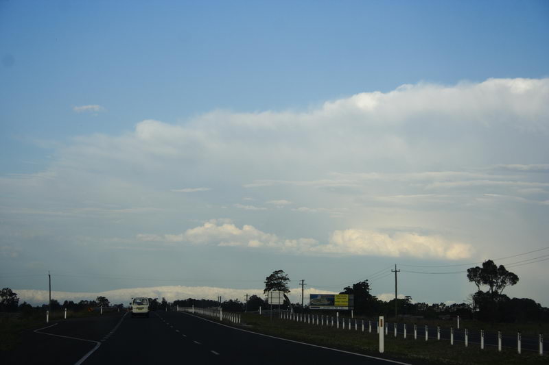 thunderstorm cumulonimbus_incus : near Taree, NSW   14 September 2007