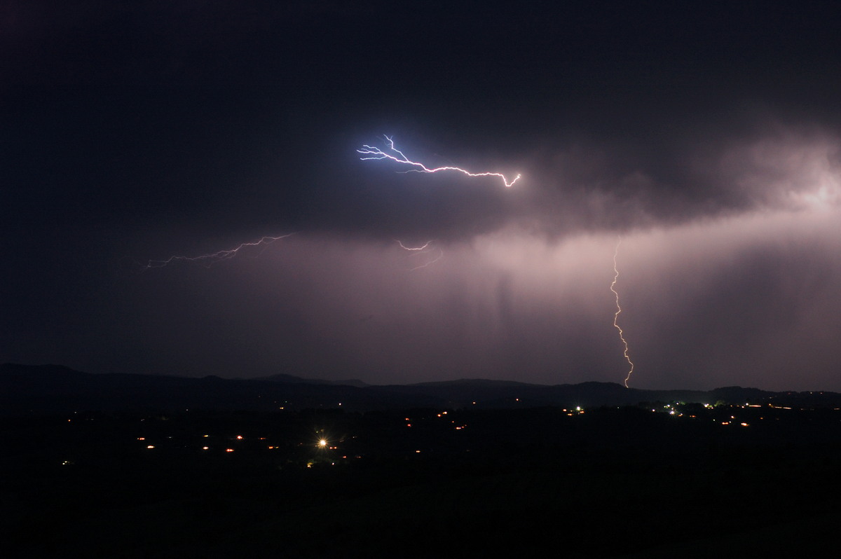 lightning lightning_bolts : McLeans Ridges, NSW   7 October 2007