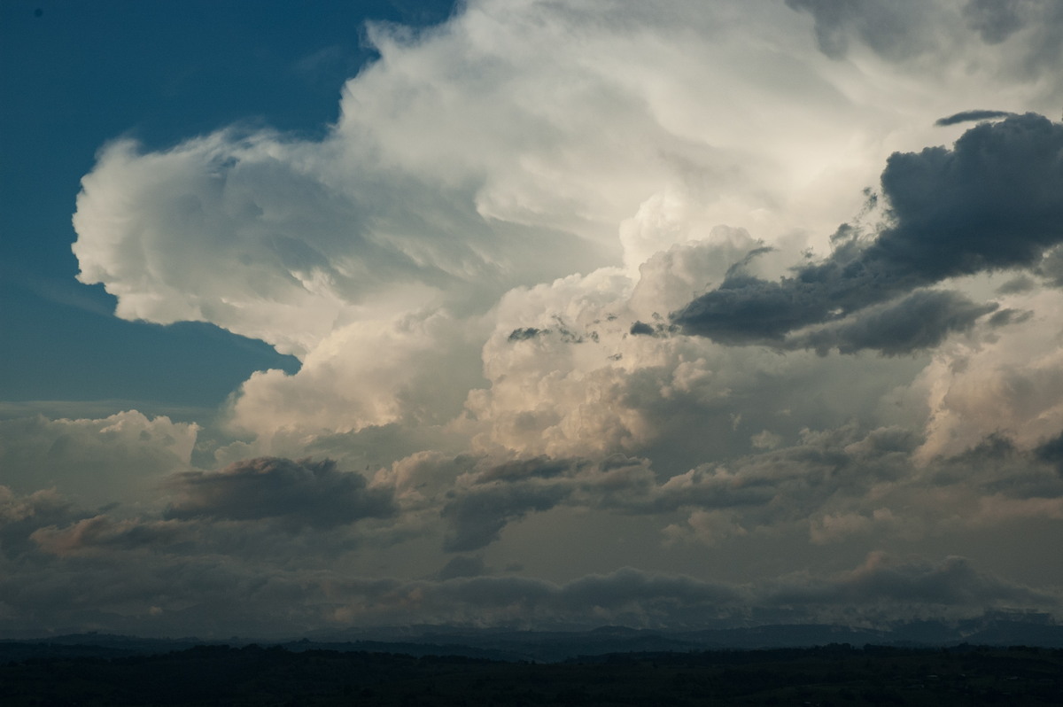 cumulonimbus supercell_thunderstorm : McLeans Ridges, NSW   8 October 2007