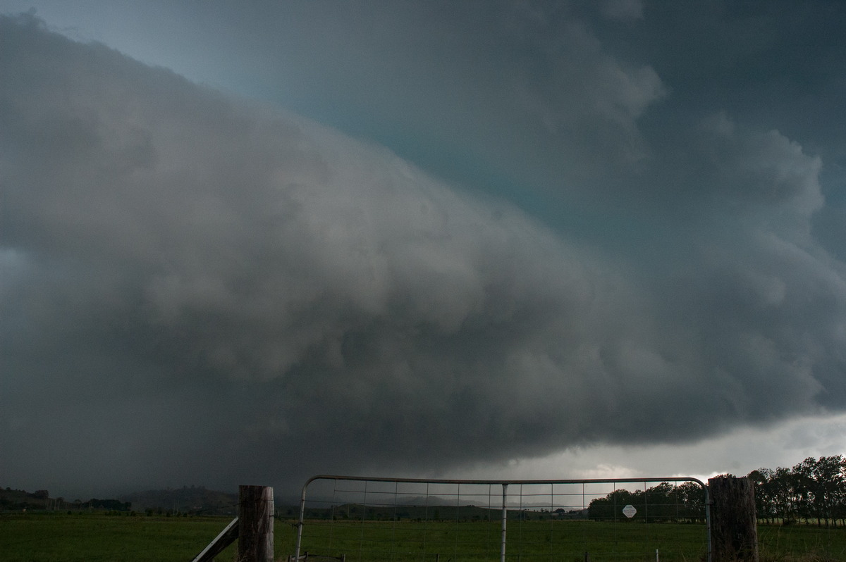 shelfcloud shelf_cloud : South Lismore, NSW   9 October 2007