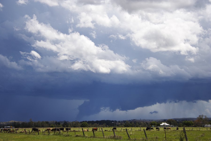 thunderstorm cumulonimbus_incus : Casino, NSW   26 October 2007