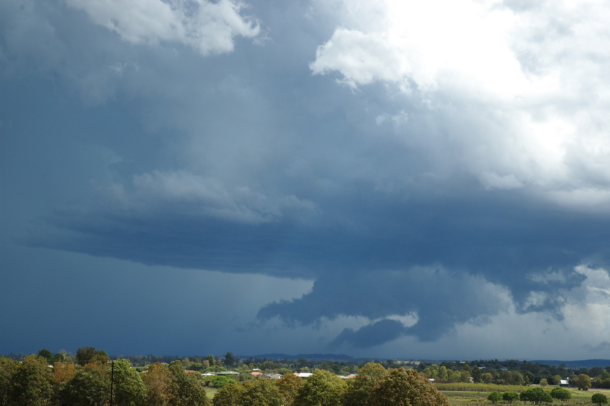 cumulonimbus supercell_thunderstorm : Casino, NSW   26 October 2007