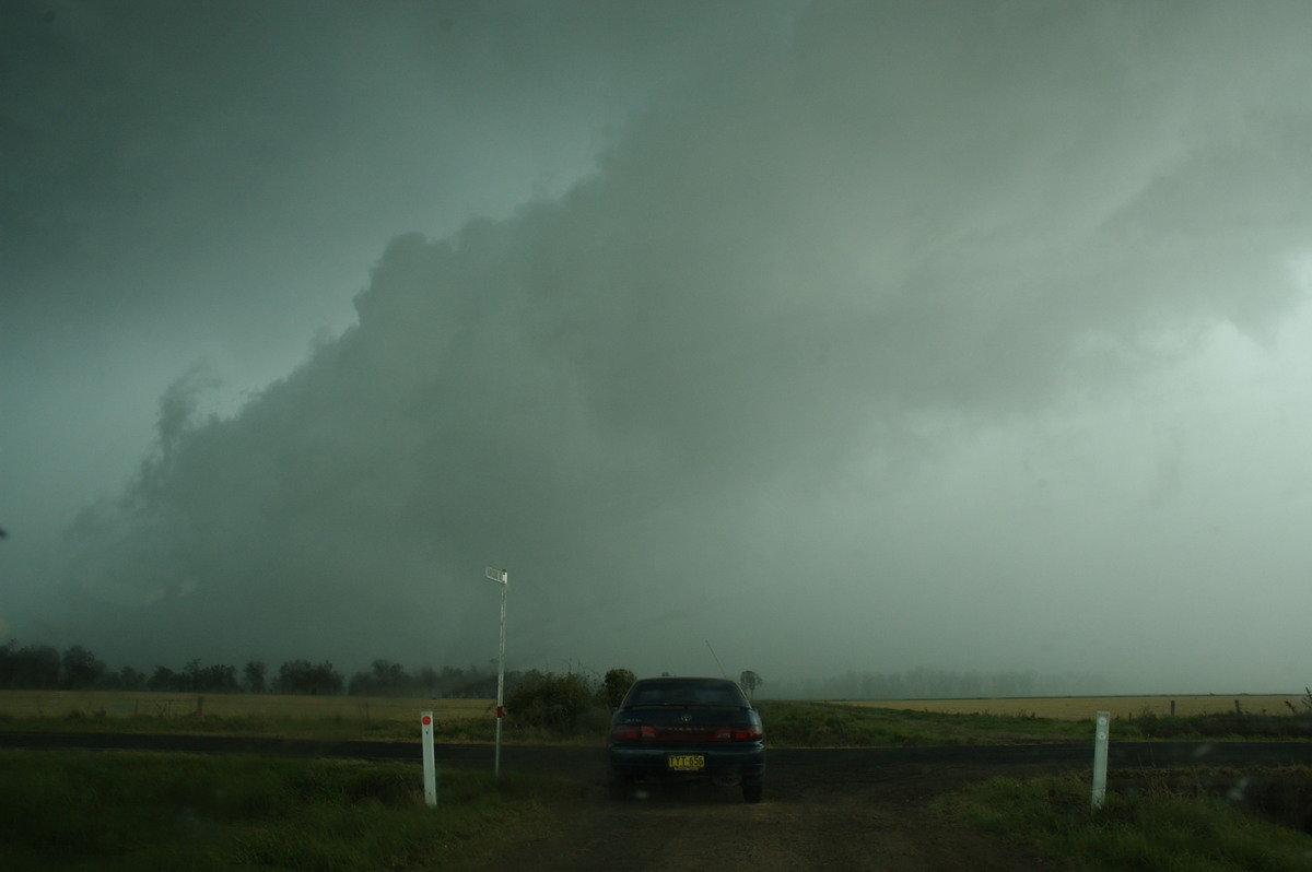 cumulonimbus supercell_thunderstorm : E of Casino, NSW   26 October 2007