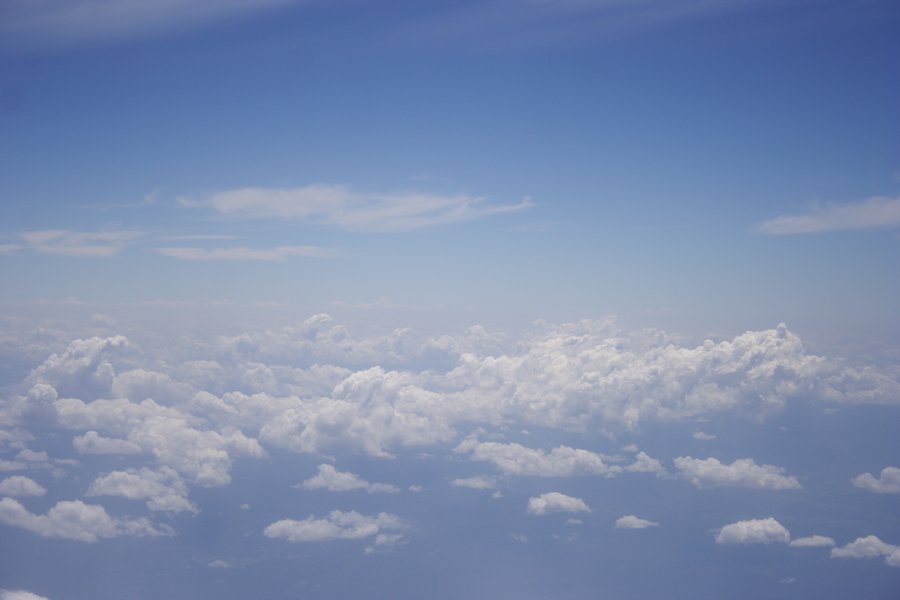 cloudsflying clouds_taken_from_plane : over eastern NSW   30 October 2007