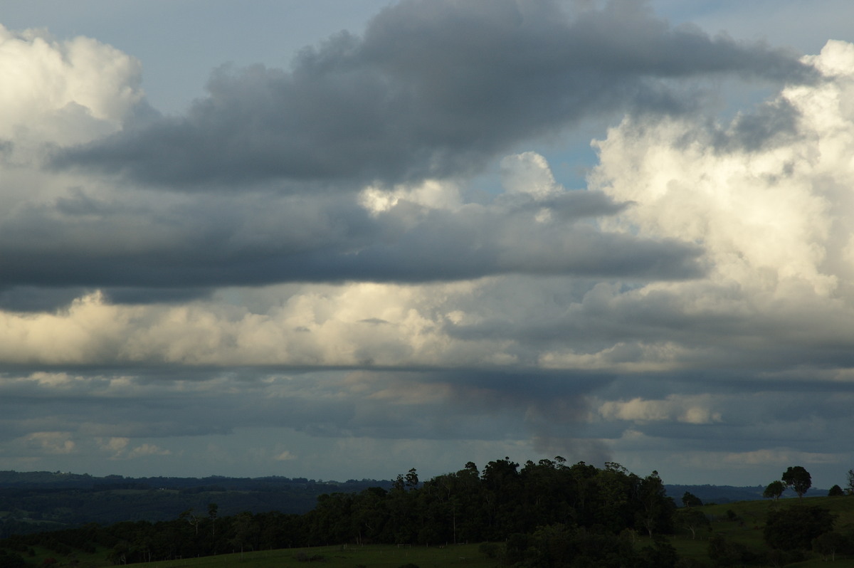 cumulus pyrocumulus : McLeans Ridges, NSW   2 December 2007