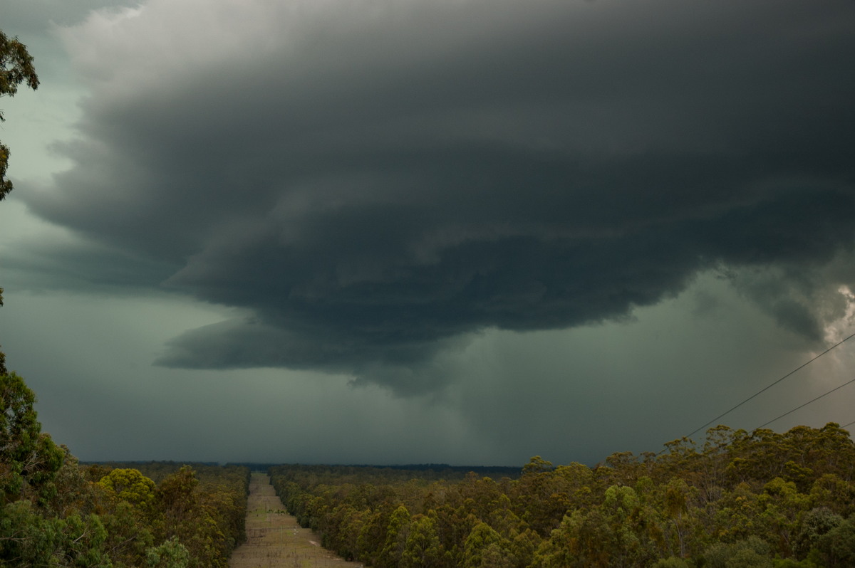 shelfcloud shelf_cloud : Rappville, NSW   4 December 2007