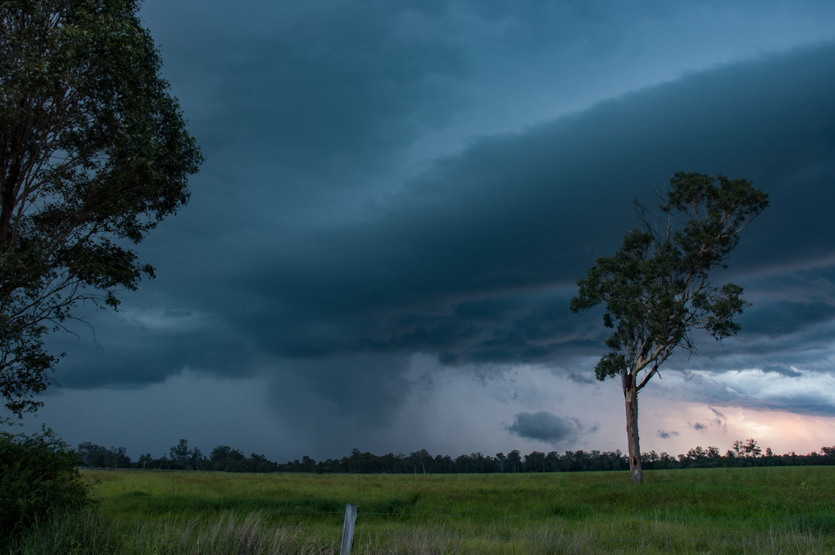 shelfcloud shelf_cloud : Shannon Brook, NSW   4 December 2007