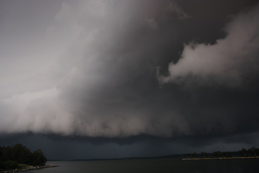 cumulonimbus supercell_thunderstorm : Toukley area, NSW   9 December 2007