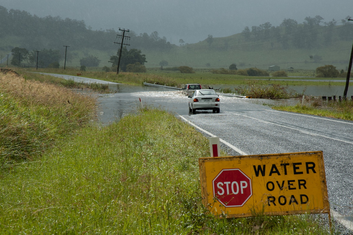 flashflooding flood_pictures : Leycester, NSW   5 January 2008