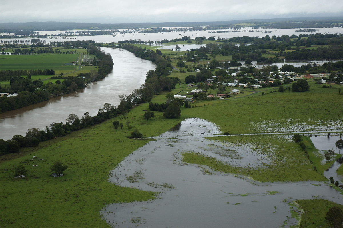 flashflooding flood_pictures : Coraki area, NSW   9 January 2008