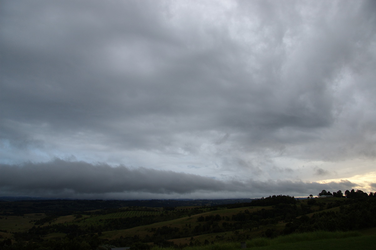 stratus stratus_cloud : McLeans Ridges, NSW   9 April 2008