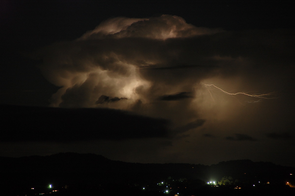 lightning lightning_bolts : McLeans Ridges, NSW   24 April 2008