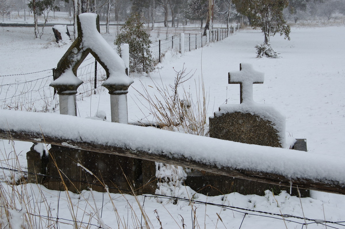 snow snow_pictures : Ben Lomond, NSW   18 May 2008