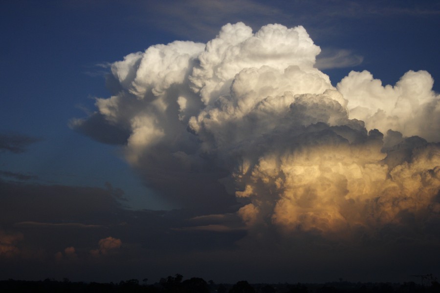 thunderstorm cumulonimbus_incus : Schofields, NSW   28 May 2008