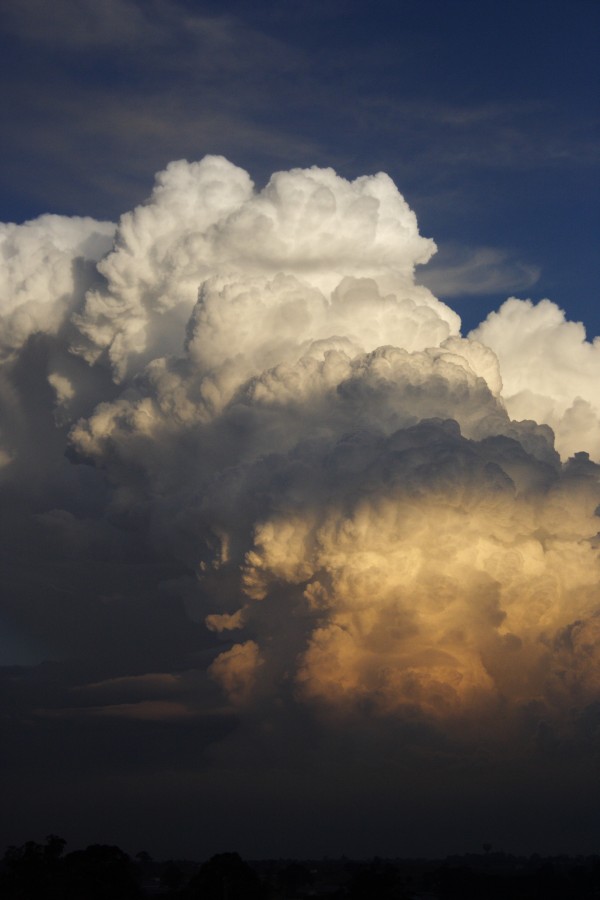 thunderstorm cumulonimbus_incus : Schofields, NSW   28 May 2008