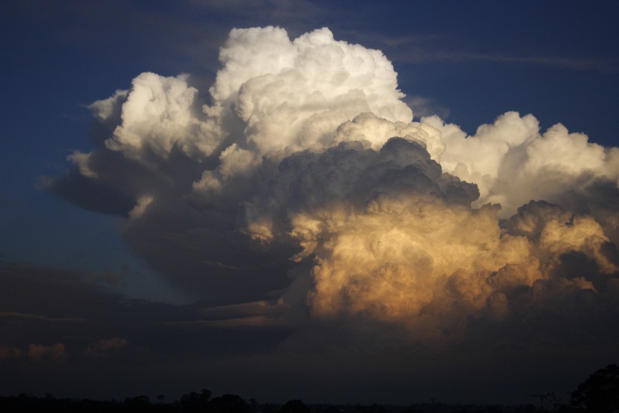 thunderstorm cumulonimbus_incus : Schofields, NSW   28 May 2008