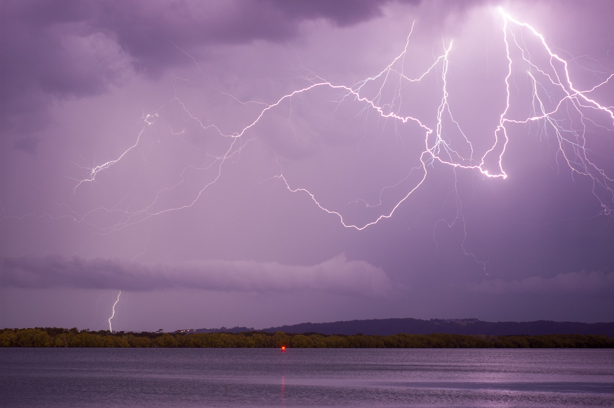 lightning lightning_bolts : Ballina, NSW   12 September 2008