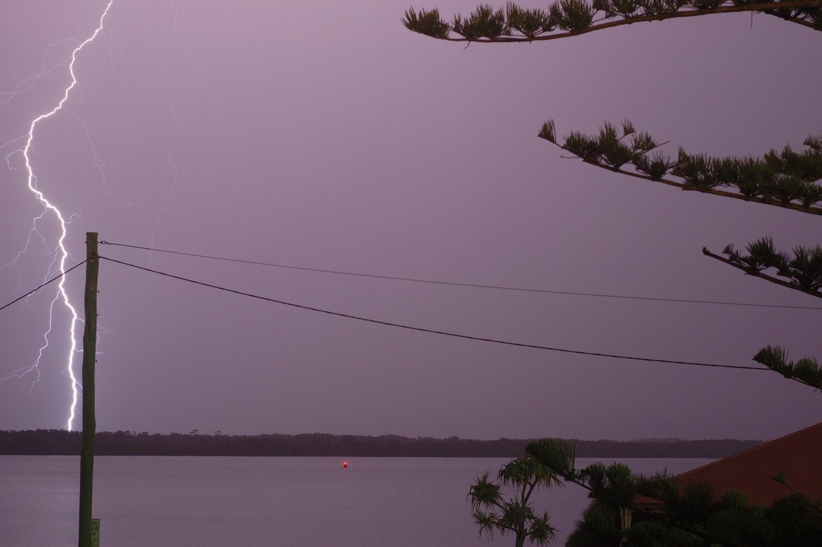 lightning lightning_bolts : Ballina, NSW   12 September 2008