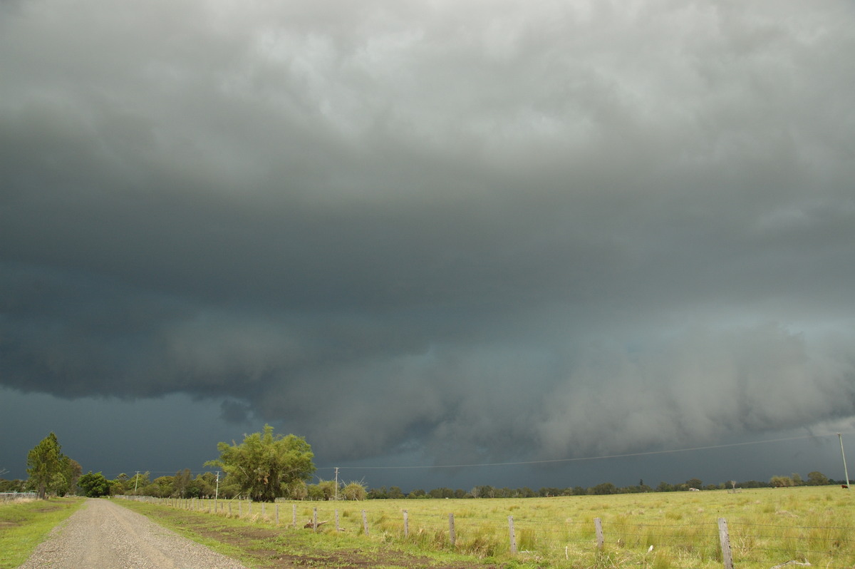 shelfcloud shelf_cloud : Clovass, NSW   22 October 2008