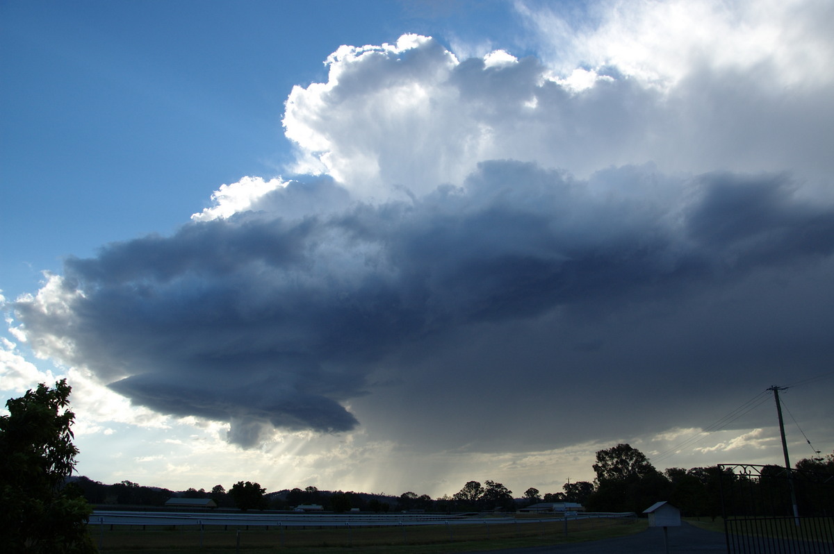 thunderstorm cumulonimbus_incus : near Canungra, QLD   25 October 2008