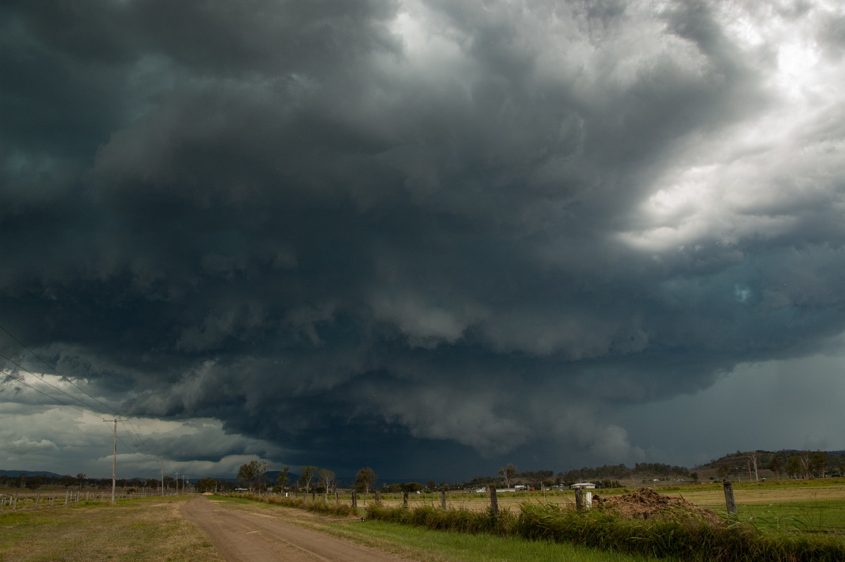 wallcloud thunderstorm_wall_cloud : Beaudesert, QLD   16 November 2008