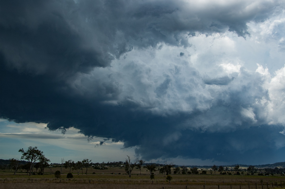 cumulonimbus supercell_thunderstorm : Beaudesert, QLD   16 November 2008