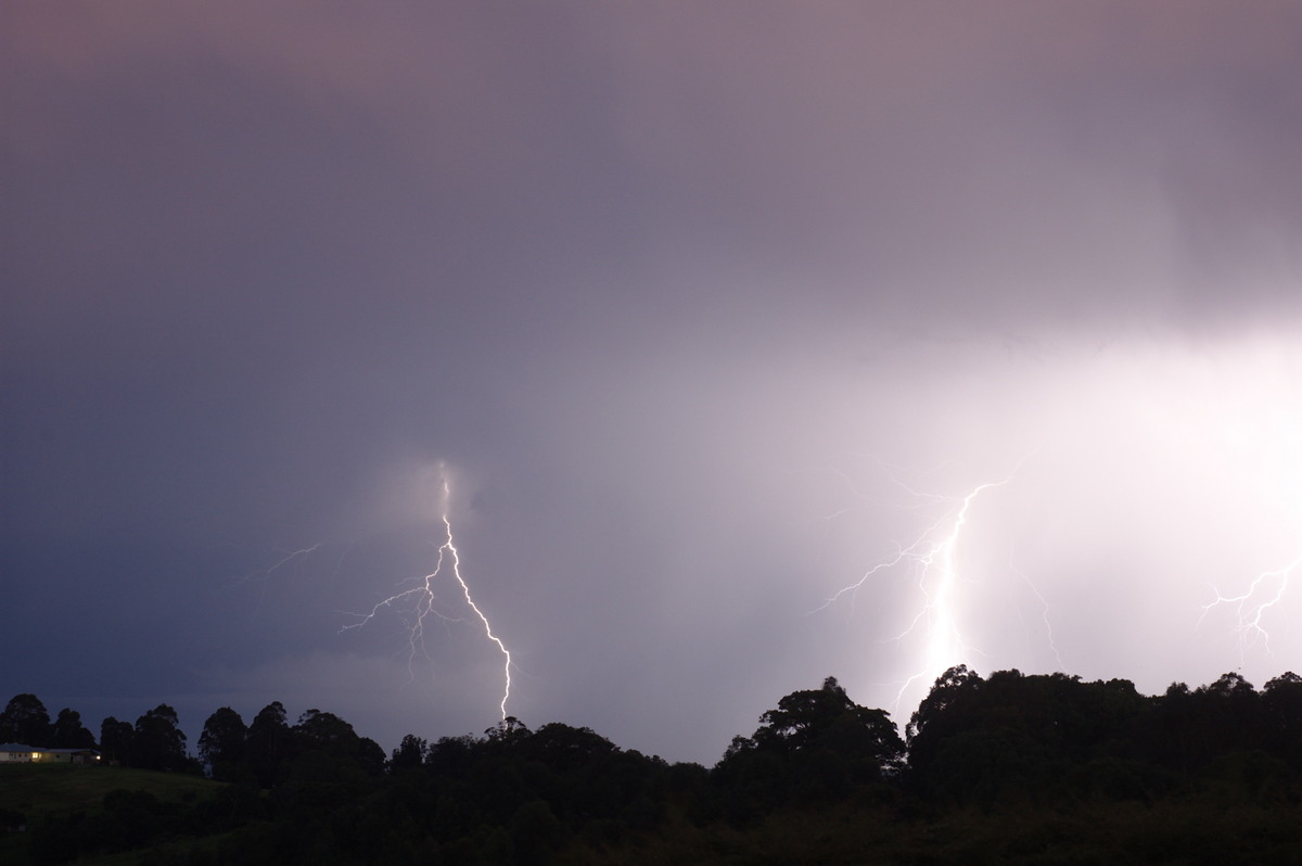 lightning lightning_bolts : McLeans Ridges, NSW   3 December 2008