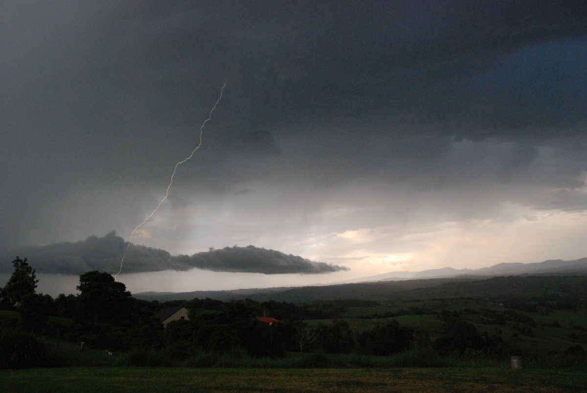 lightning lightning_bolts : McLeans Ridges, NSW   3 December 2008