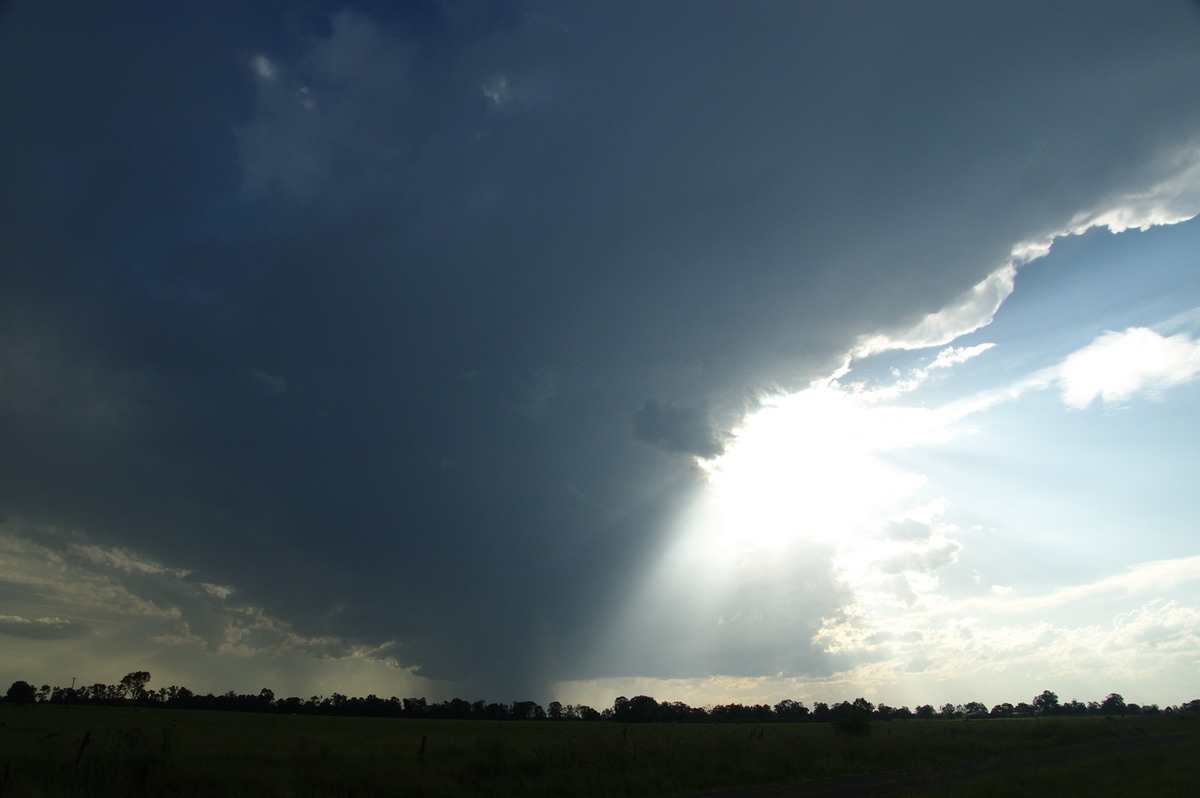 thunderstorm cumulonimbus_incus : Ruthven, NSW   10 December 2008