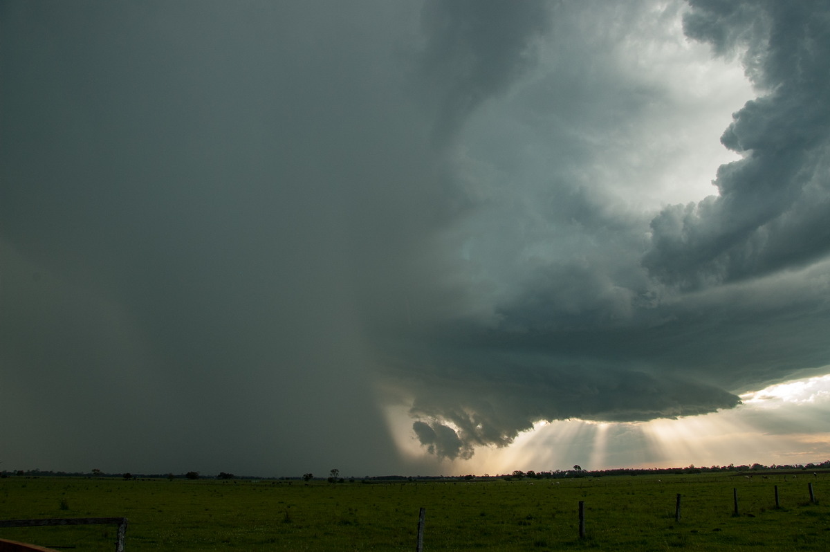 cumulonimbus supercell_thunderstorm : McKees Hill, NSW   10 December 2008