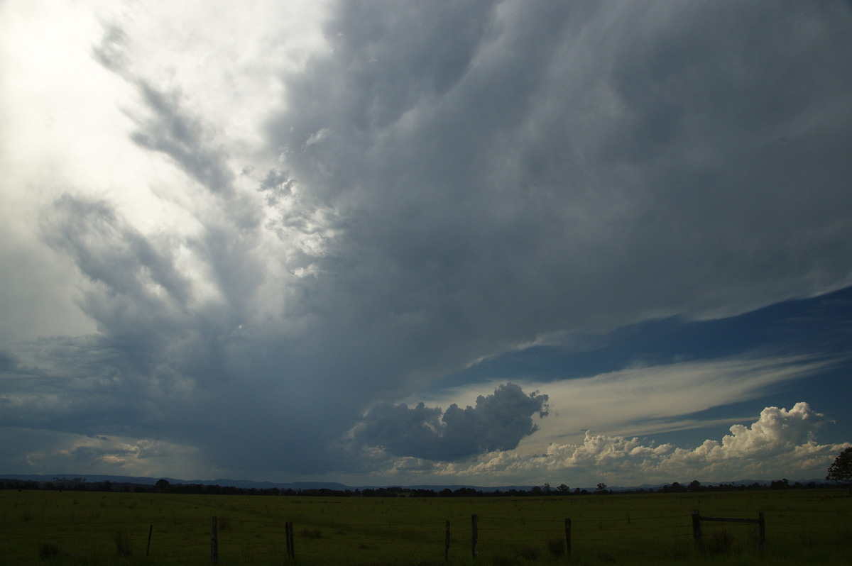 anvil thunderstorm_anvils : McKees Hill, NSW   18 December 2008