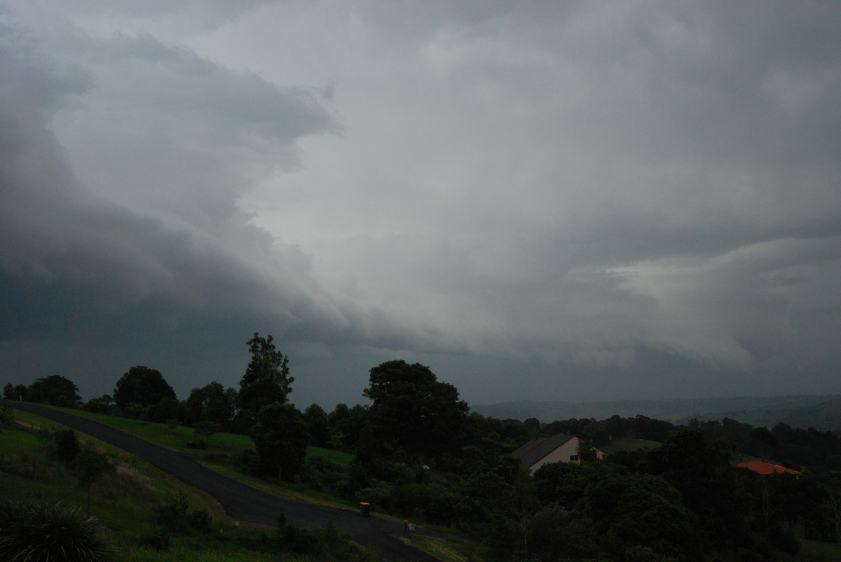 shelfcloud shelf_cloud : McLeans Ridges, NSW   18 December 2008