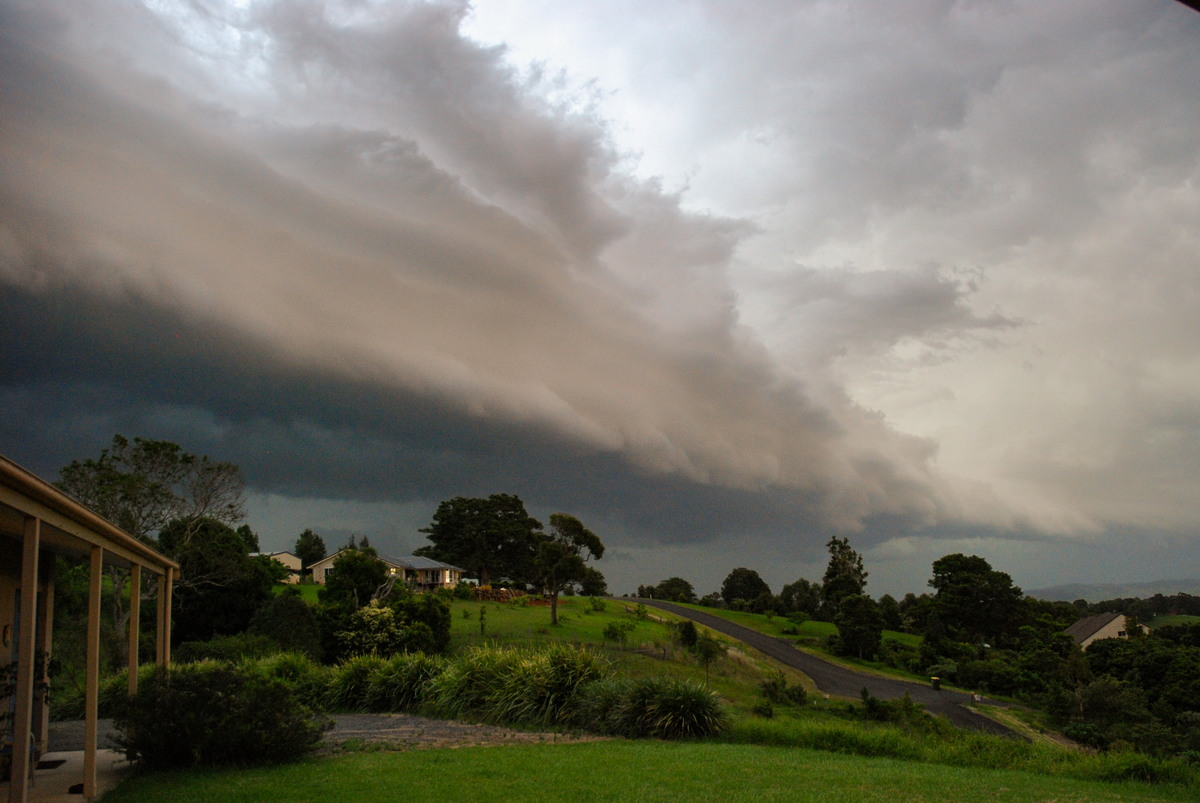 shelfcloud shelf_cloud : McLeans Ridges, NSW   18 December 2008