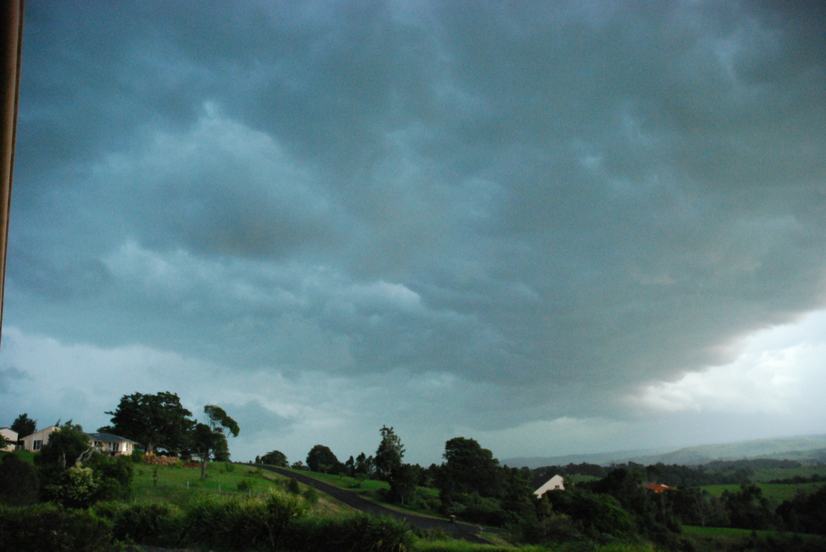 shelfcloud shelf_cloud : McLeans Ridges, NSW   18 December 2008