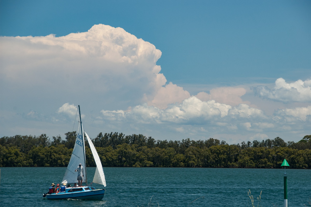 thunderstorm cumulonimbus_incus : Ballina, NSW   29 December 2008