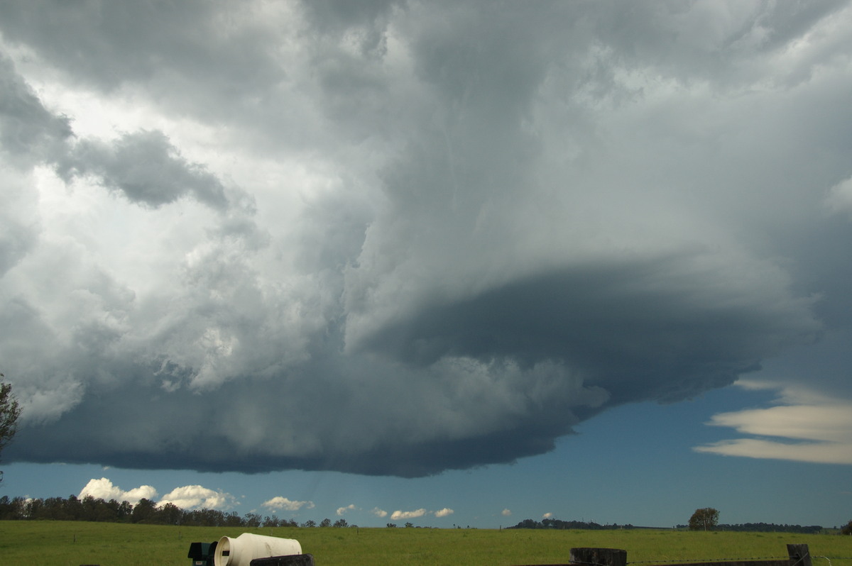 wallcloud thunderstorm_wall_cloud : McKees Hill, NSW   30 December 2008