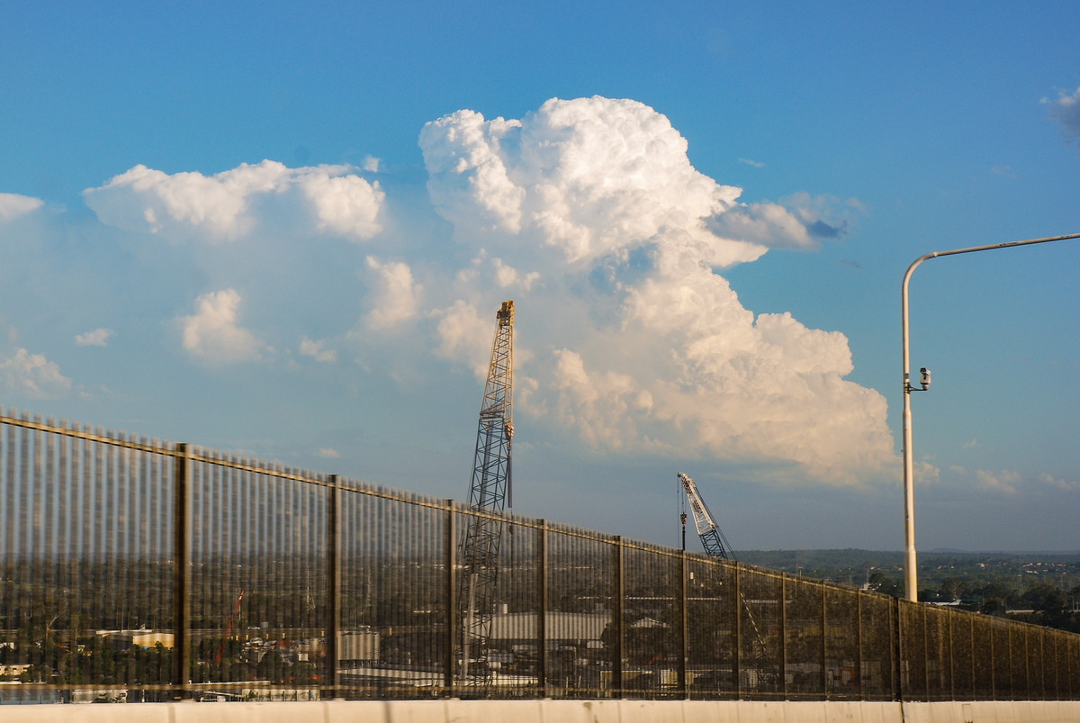 thunderstorm cumulonimbus_incus : Brisbane, QLD   30 December 2008