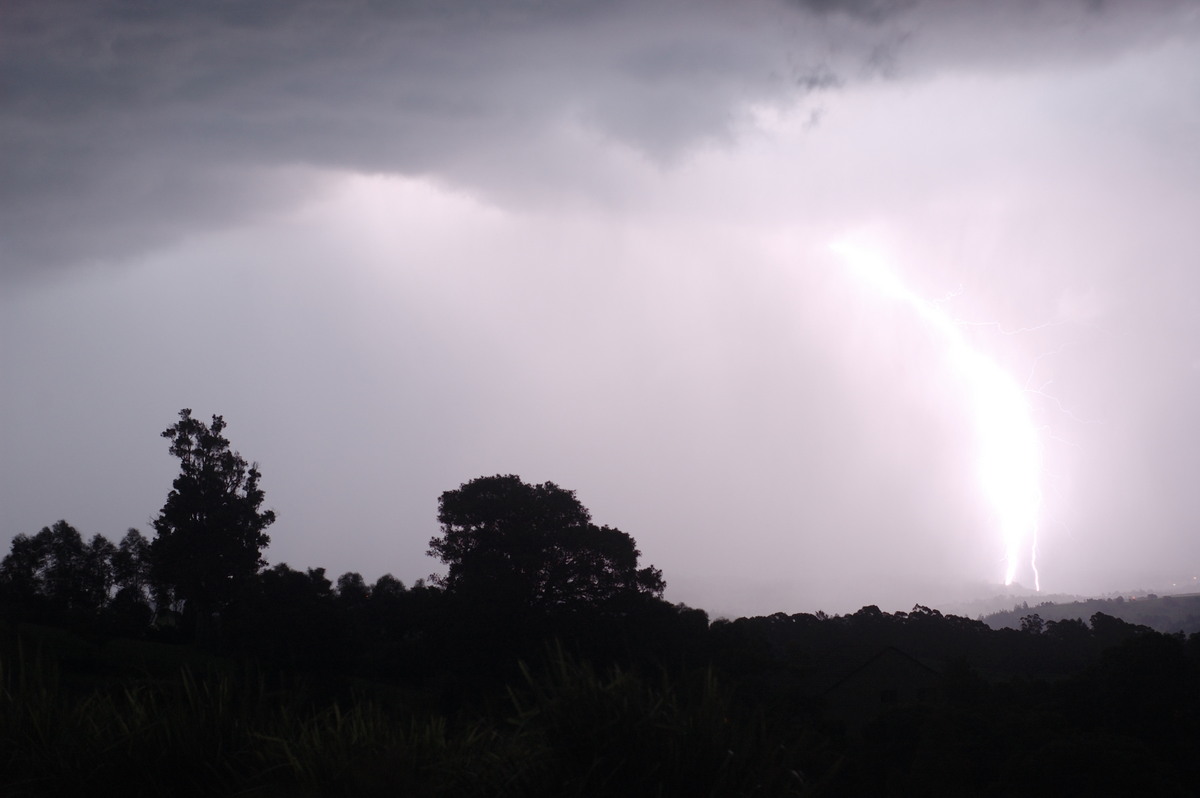 lightning lightning_bolts : McLeans Ridges, NSW   1 January 2009